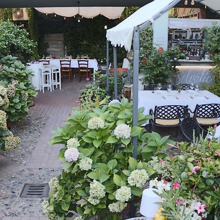 Albergo & Ristorante Selvatico リヴァナッツァーノ エクステリア 写真